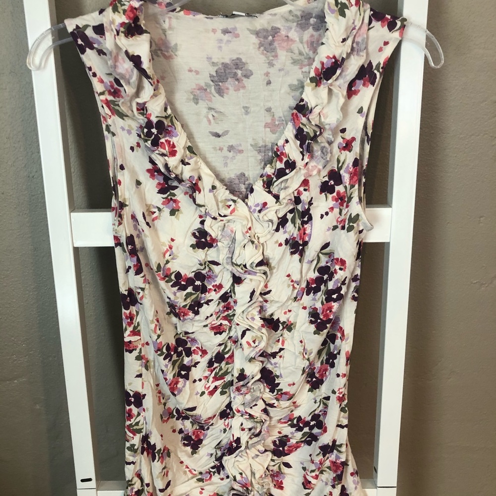 Floral V neck tank top